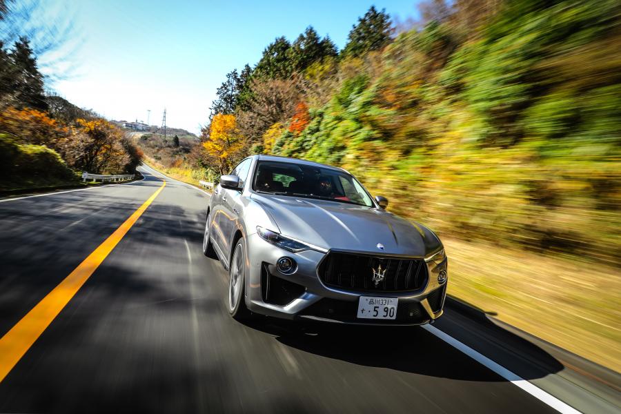  Maserati Levante Trofeo 2018 года  (JP) (фото 4 из 13)